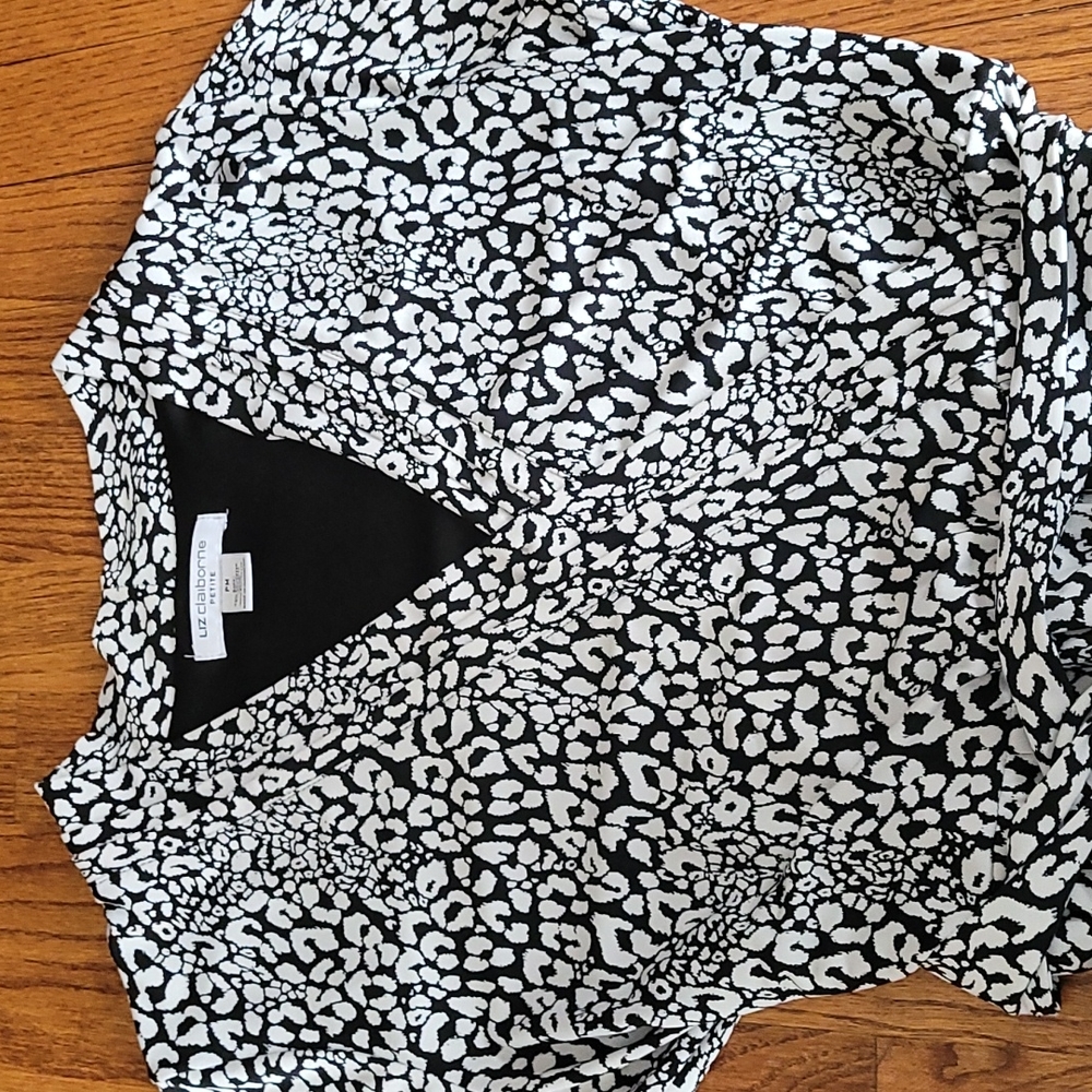 Liz Claiborne Medium Petite Faux Wrap Black and White Dress
